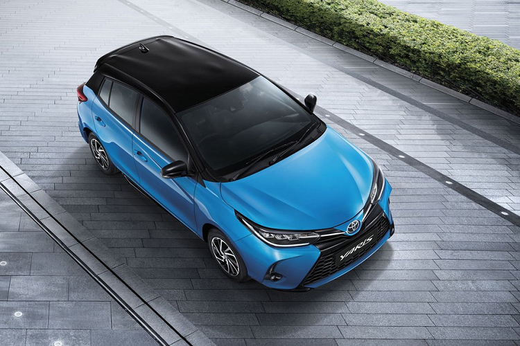 Toyota Thái Lan vừa giới thiệu phiên bản nâng cấp của mẫu hatchback Yaris và mẫu sedan Yaris Ativ. Theo hãng xe Nhật bản, Toyota Yaris 2021 mới sẽ chính thức ra mắt vào cuối tháng 8 này.