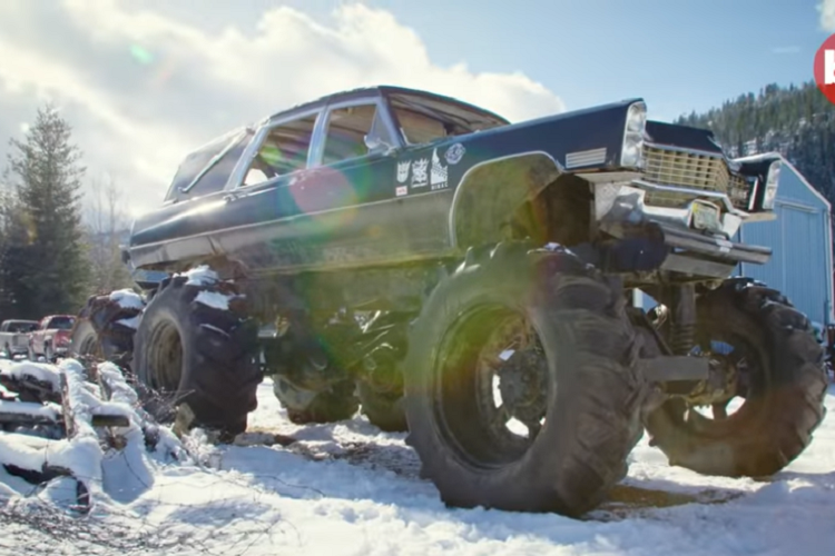 Sau 14 năm và tiêu tốn khoảng 15.000 USD vào dự án, Mortis đã hoàn thành và khiến những người làm ra nó thấy tự hào. Nó dài 6,7 mét, cao 3 mét, rộng 3,16 mét, và nặng xấp xỉ 10 tấn. Nó chạy bằng bộ lốp xe cao 152 cm khổng lồ và trang bị một động cơ V6 53 Detroit khổng lồ không kém ở vị trí từng là ghế sau, với ống xả thò ra bên ngoài cửa sổ. Vận hành xe không dễ, nhưng mọi khi quen tay rồi thì tài xế thực sự có thể bất chấp mọi thử thách trước mắt.