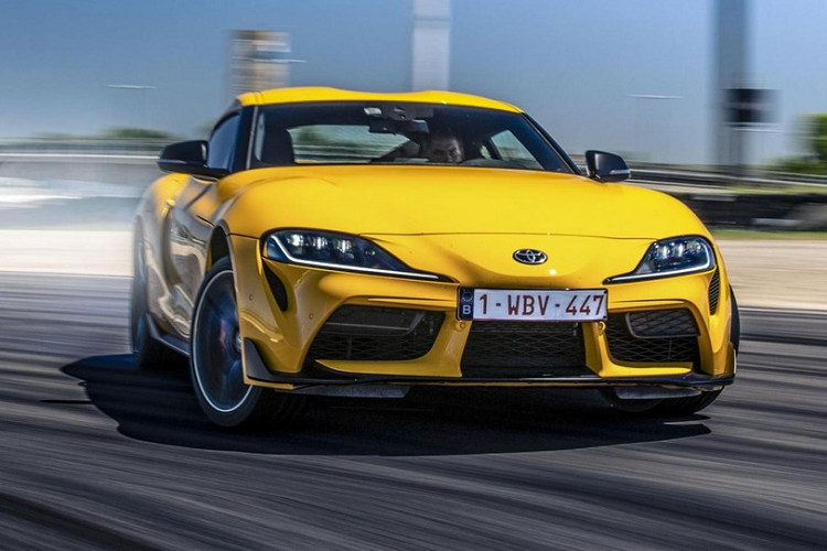 Trong giới xe hơi, có lẽ không ai không biết đến Chris Harris. Không chỉ từng viết cho nhiều tờ báo ôtô danh tiếng thế giới như Evo, Autocar hay Jalopnik, Harris còn là một tay đua và người dẫn của chương trình Top Gear tại Anh quốc. Mới đây, ông lên tiếng chỉ trích dòng xe thể thao Toyota GR Supra mới trên tài khoản Twitter cá nhân.