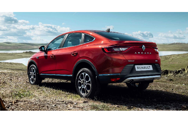 Renault Arkana sở hữu thể tích khoang hành lý tiêu chuẩn đạt 508 lít và có thể gia tăng lên 1.333 lít sau khi gập phẳng hàng ghế phía sau. Tại thị trường châu Âu, Arkana có tổng cộng 7 màu sơn ngoại thất và 3 phiên bản cho người dùng chọn lựa. Hiện chưa rõ giá xe Renault Arkana 2020 tại Việt Nam, tuy nhiên theo dự đoán nó sẽ khoảng dưới 900 triệu đồng.