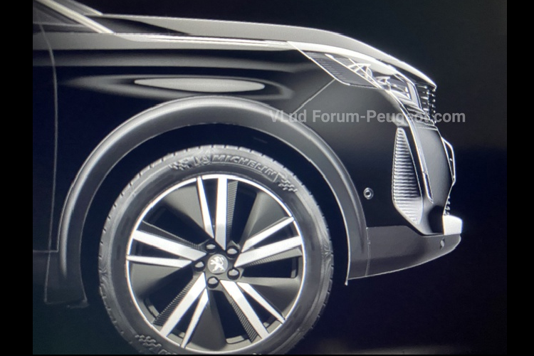 Peugeot 3008 là mẫu crossover bán chạy thứ 3 tại thị trường châu Âu trong nửa đầu năm 2020, sau Volkswagen Tiguan và Nissan Qashqai.