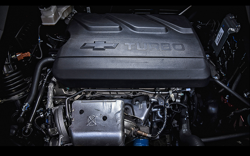 Nguyên nhân của đợt giảm giá này là vì từ cuối năm nay, GM sẽ chính thức rút khỏi thị trường Thái Lan. Quyết định được thực thi sau khi GM bán nhà máy ở Rayong cho hãng xe Trung Quốc Great Wall Motors.