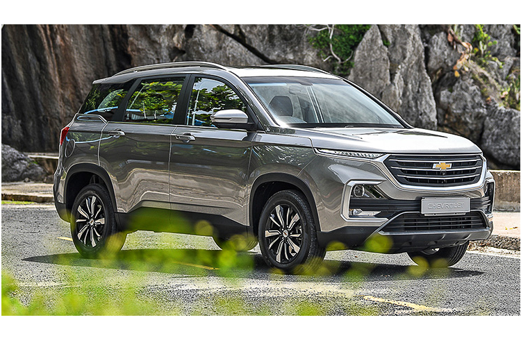 GM - Chevrolet Thái Lan cho biết họ sẽ giảm 500.000 baht (tương đương 372 triệu đồng) cho tất cả các phiên bản Chevrolet Captiva 2020 mới phiaan bản 1.5L như TURBO LS / LT và Premier. Giá bán khá sốc này sẽ giữ nguyên cho đến khi hãng xe Mỹ đẩy hết hàng tồn.