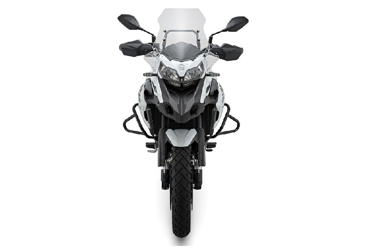 Cụ thể, thay thế cho đồng hồ analog kết hợp màn hình LCD đơn sắc sẽ là màn hình màu TFT hiện đại hơn hẳn.