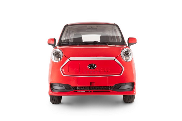 Theo Kandi, giá xe điện Kandi K27 có mức bán ra khởi điểm từ 20.499 USD. Sau khi áp dụng ưu đãi 7.500 USD của chính phủ Mỹ đối với xe điện, mức giá của K27 chỉ còn 12.999 USD.