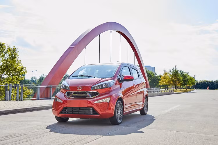  Hãng xe Kandi America vừa giới thiệu 2 mẫu xe điện tại Mỹ. Sau khi ra mắt, Kandi K27 và K23 sẽ là 2 mẫu xe điện có giá rẻ nhất thị trường Mỹ.