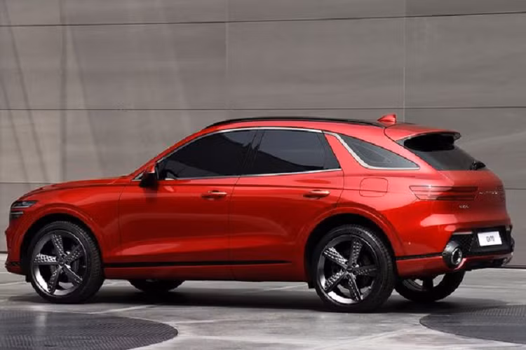 Lựa chọn thứ hai (theo suy đoán) là động cơ tăng áp kép V6 3.3L với công suất 365 mã lực và 510Nm. Thị trường Hàn Quốc và châu Âu sẽ còn một lựa chọn nữa, đó là hệ truyền động dầu diesel có dung tích 2.2L công suất 199 mã lực và 441Nm. Dự kiến giá xe Genesis GV70 2021 khoảng 40.000 USD tại Mỹ. 