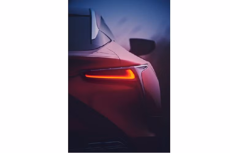 Ngoài ra, mẫu xe sang Lexus LC 500 2020 còn được đi kèm chức năng Active Cornering Assistant (ASA) - một dạng điều khiển mô-men xoắn bằng cách phanh - cho hệ thống kiểm soát ổn định, đồng thời, các hệ thống lái xe (bao gồm cả hệ thống đánh lái cầu sau) đều được sửa đổi để cung cấp phản ứng xúc giác hơn.