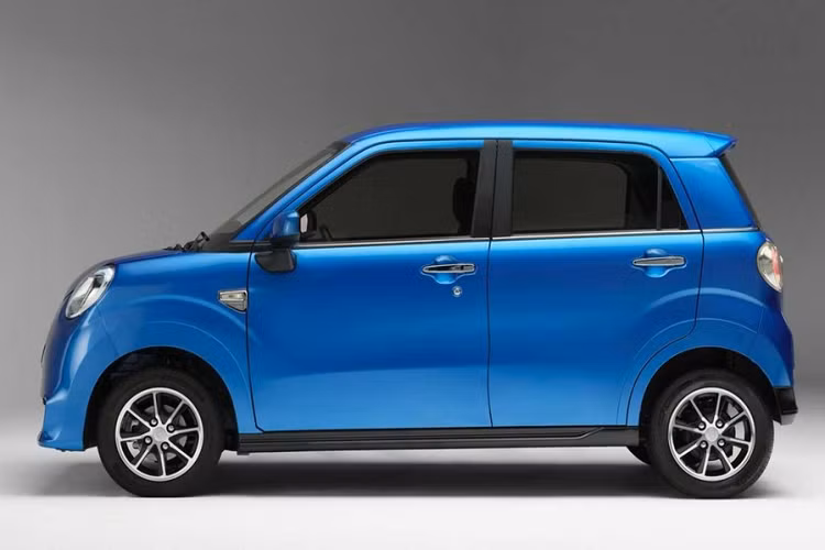 Ông Johnny Tai, CEO của Kandi Mỹ, cho biết: "Đây là một dấu mốc đối với thương hiệu Kandi. Bằng việc nhận chứng chỉ cuối cùng này, chúng tôi có thể chính thức mang những mẫu ô tô điện giá rẻ nhất đến thị trường Mỹ. Chúng tôi đang trong quá trình hoàn thiện kế hoạch và mong chờ việc đưa những mẫu ô tô điện của mình ra đường phố Mỹ thật sớm".