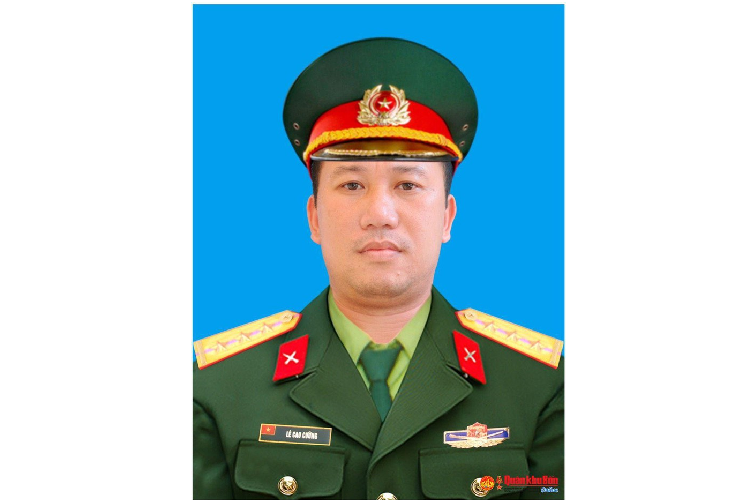 Thượng úy quân nhân chuyên nghiệp, liệt sĩ Lê Cao Cường (SN 1983), Nhân viên Xăng dầu, Phòng Hậu cần - Kỹ thuật. Quê quán: Hưng Đạo, Hưng Nguyên, Nghệ An. Huân chương Bảo vệ Tổ quốc hạng Ba; Huy chương Chiến sỹ vẻ vang hạng Nhất, Nhì, Ba. Lễ an táng tổ chức vào ngày 23/10 tại Nghĩa địa gia đình, xã Hưng Đạo, huyện Hưng Nguyên, tỉnh Nghệ An