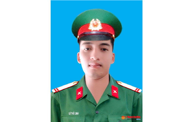 Trung sĩ, liệt sĩ Lê Thế Linh (SN 1995), Chiến sĩ, Phòng Tham mưu - Kế hoạch. Quê quán: Gio Việt, Gio Linh, Quảng Trị. Huân chương Bảo vệ Tổ quốc hạng Ba; Huy hiệu “Tuổi trẻ Dũng cảm”. Lễ an táng tổ chức vào ngày 22/10 tại Nghĩa trang Liệt sĩ Quốc gia Đường 9, tỉnh Quảng Trị.