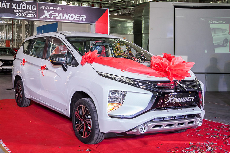 Ngày 20/07/2020, tại nhà máy ở Bình Dương, Mitsubishi Motors Việt Nam (MMV) tổ chức lễ xuất xưởng mẫu xe Mitsubishi Xpander 2020 lắp ráp trong nước. Phiên bản được lắp ráp đầu tiên ở nhà máy tại Bình Dương là bản Xpander AT.