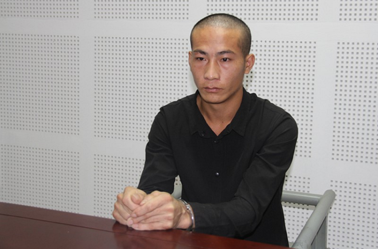 Khoi to bi can 9X to chuc dua nguoi xuat canh trai phep-Hinh-2