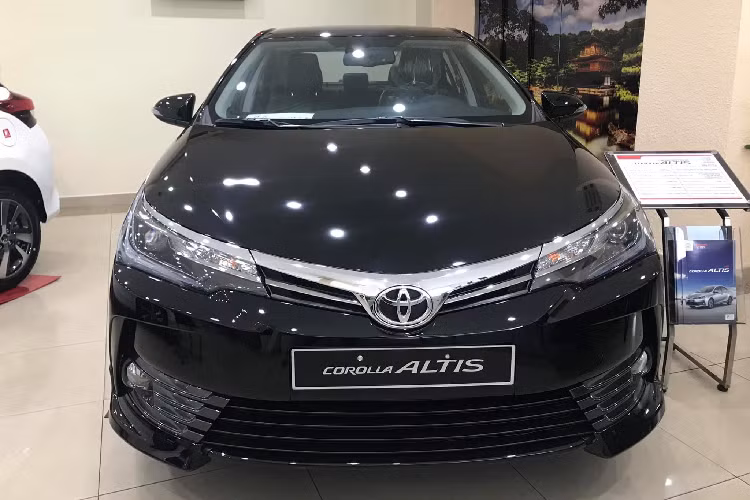 Toyota Corolla Altis 