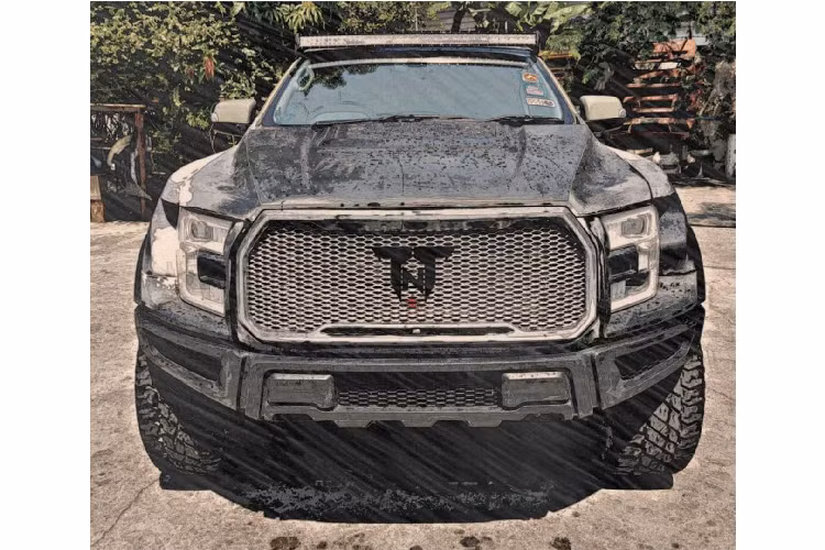 Hãng độ Thái Lan chỉ cung cấp các thay đổi về mặt thẩm mỹ vì thế sức mạnh của Ford Ranger vẫn được giữ nguyên bên dưới nắp ca pô.