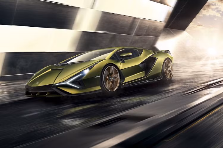 Theo nguồn tin từ trang Mobile của Đức, giá xe Lamborghini Sian độ này lên tới 3.772.300 Euro (tương đương 94,6 tỷ đồng), sau thuế. Theo thông tin quảng cáo, siêu phẩm này sẽ bắt đầu giao hàng trong Tháng 5 với một ngoại thất đen tuyền, một buồng lái bọc da màu đen và đặc biệt là đầy đủ option.