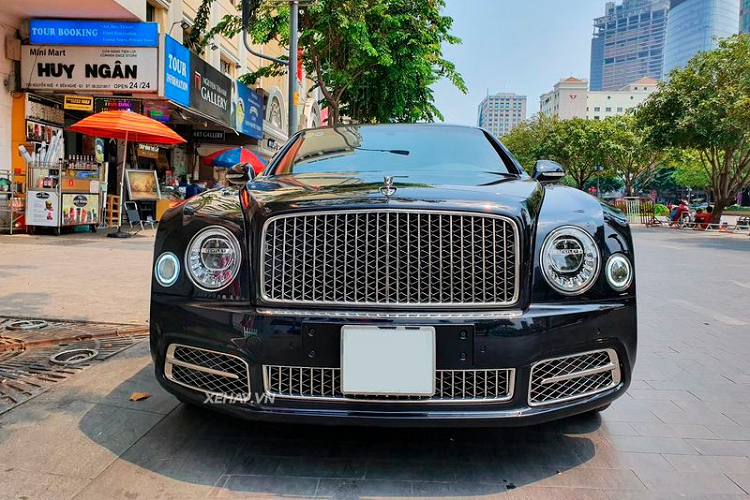 Mẫu xe Bentley Mulsanne W.O. Edition được chính thức trình làng tại Festival tốc độ Goodwood năm 2019. Ngoài mang ý nghĩa kỷ niệm 100 năm thành lập Bentley, Mulsanne W.O. Edition còn ẩn chứa lòng kính trọng tới người thành lập của hãng, ông Walter Owen Bentley.