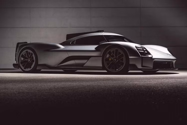 Nếu các fan hâm mộ muốn tận mắt nhìn thấy mô hình 919 Street, Porsche cho biết rằng họ sẽ trưng bày nó tại Viện bảo tàng Porsche ở quận Zuffenhausen của thành phố Stuttgart vào năm 2021.