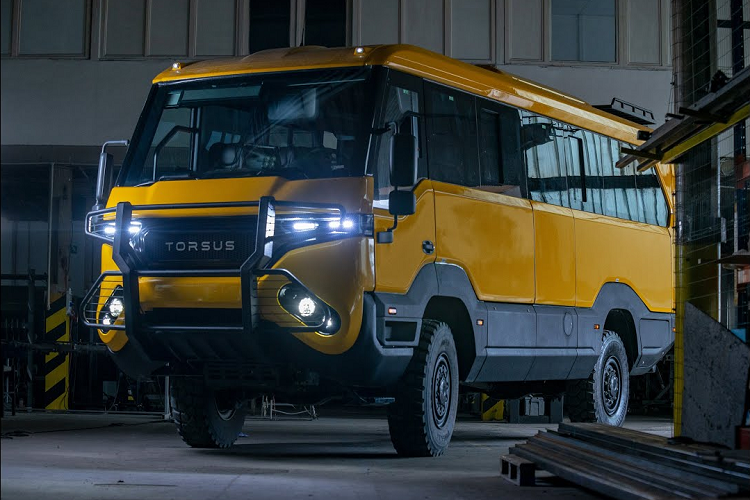 Giá xe Torsus Praetorian 4x4 chưa được công bố, nhưng mới đây nó đã giành giải thưởng Red Dot Award cho hạng mục thiết kế sản phẩm. Dự tính xe sẽ sớm đưa ra thị trường vào cuối năm nay.