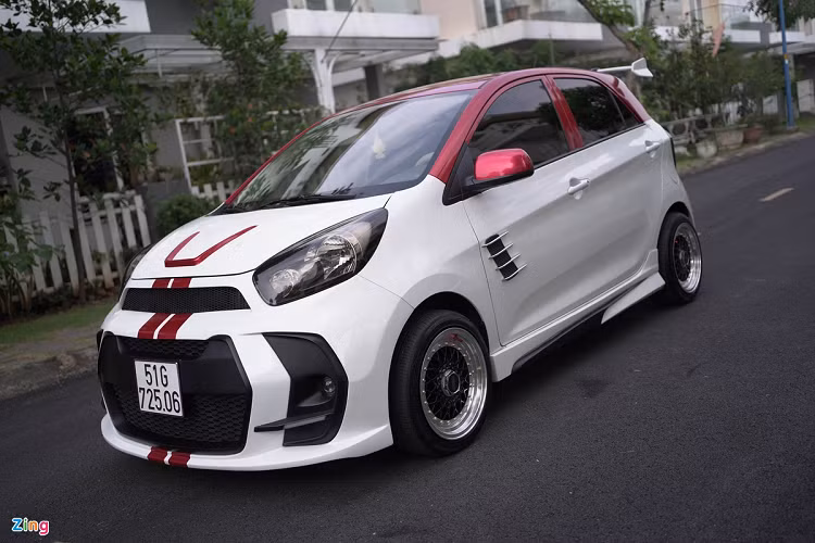 Anh Đặng Quốc Cơ, chủ sở hữu chiếc Kia Morning MT 2019 độ, cho biết tổng chi phí của gói nâng cấp này vào khoảng 55 triệu đồng 