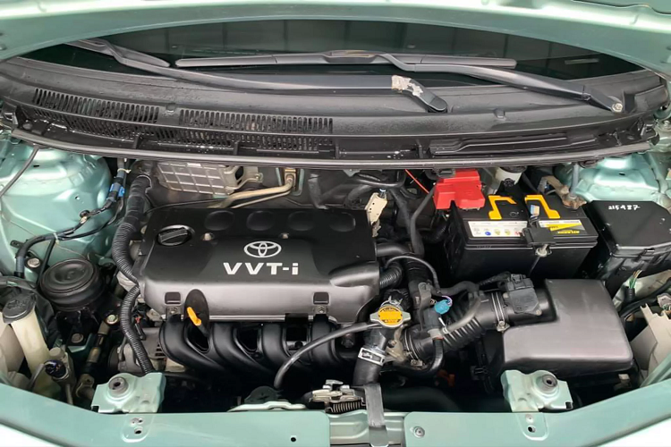 Mặc dù công suất không cao, nhưng ưu điểm của động cơ này nằm ở độ bền bỉ cao, ít gặp hỏng hóc trong quá trình sử dụng, dễ sửa chữa. Bên cạnh đó, phụ tùng thay thế cũng rất dễ tìm kiếm. Chính vì thế, đây là lựa chọn dành cho những khách hàng có suy nghĩ mua xe theo kiểu “ăn chắc mặc bền”.