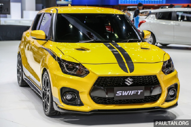 Theo trang Autocar, Suzuki Swift Sport 2020 mới sẽ được trang bị động cơ hybrid. Được bán ra tại Anh vào tháng tới, Swift Sport Hybrid là một phần trong kế hoạch "xanh hóa" dòng sản phẩm của Suzuki và đáp ứng các tiêu chuẩn khí thải khắt khe ở châu Âu.