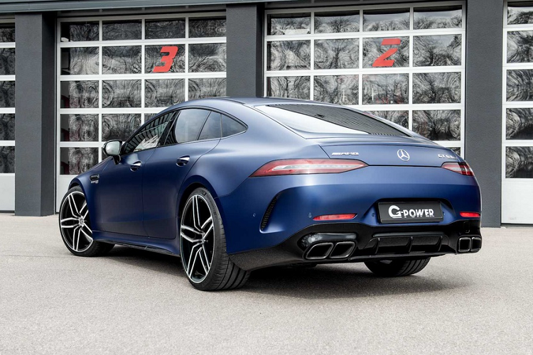 Tuy nhiên nếu vẫn cảm thấy chiếc xe chưa đủ mạnh, khách hàng có thể chọn gói nâng cấp của G-Power dành riêng cho Mercedes-AMG GT 63 siêu mạnh. Gói độ này có tên GP 63 Biturbo, động cơ được tăng công suất lên tới 800 mã lực và mô-men xoắn cực đại 1.000 Nm. Hiệu suất này còn lớn hơn của siêu xe Pagani Huayra, có công suất 719 mã lực và mô-men xoắn 1.000 Nm.
