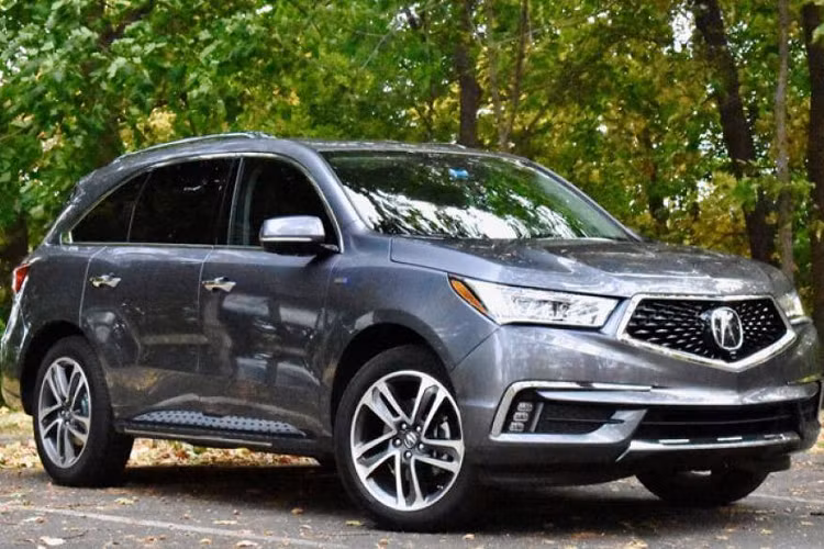 7. Infiniti QX60 2020 (giá khởi điểm: 44.350 USD, điểm tổng thể: 7,8/10)