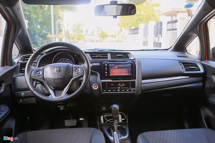 Truoc them Tet 2020, sam oto 5 cua hang B nao cho gia dinh?-Hinh-6