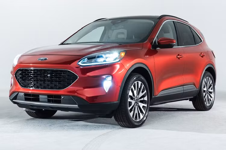Tin đồn còn cho biết, Ford Escape 7 chỗ sẽ được bán ở thị trường châu Âu dưới thương hiệu Kuga. Trên thực tế, Ford Escape 7 chỗ nhiều khả năng sẽ được dùng để thay thế những mẫu xe bán chậm như Edge, S-Max và Galaxy ở thị trường châu Âu.