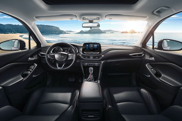 Chevrolet Orlando hybrid 2020 mới tương tự phiên bản hybrid của mẫu xe Monza vừa ra mắt tháng trước đó. Cụ thế hệ truyền động này có cấu hình bao gồm động cơ 3 cyl tăng áp Ecotec 1,3L liên kết với hộp số Start/Stop DSS 6 cấp kết hợp với động cơ điện 48V được cung cấp năng lượng bởi bộ pin 48V. Toàn bộ cấu hình trên được kiểm soát bởi hệ thống quản lý năng lượng và bộ điều khiển hệ thống hybrid.