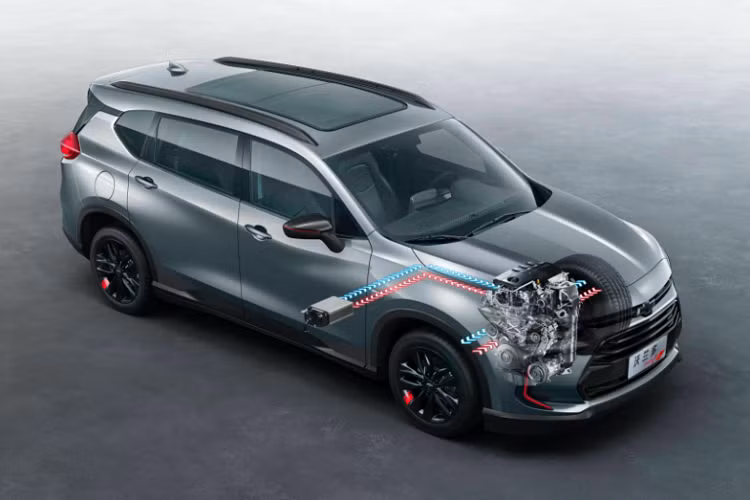 Nhờ công nghệ điện khí hóa, Orlando 2020 được cho là “cung cấp cho một trải nghiệm lái xe mạnh mẽ hơn, mượt mà hơn và yên tĩnh hơn khi khởi động, tăng tốc, vượt và phanh". Hiệu quả nhiên liệu cũng cải thiện rõ ở mức 6,1 l / 100 km, cải thiện 9% so với Orlando được trang bị hệ truyền động tiêu chuẩn.