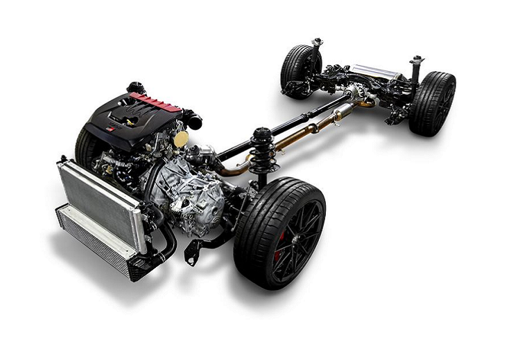 Về động cơ, GR Yaris sử dụng khối máy 1.6 lít 3 xy lanh Turbo, sản sinh công suất cực đại 257 mã lực và 360 Nm mô-men xoắn trong khi phiên bản nội địa Nhật mạnh mẽ hơn với 268 mã và 370 Nm. Khối động cơ này được kết nối với hộp số sàn 6 cấp độ và hệ dẫn động AWD.