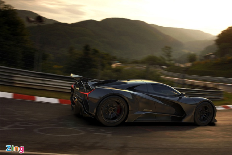 Không chỉ chế tạo xe điện, Elation còn cho biết đang phát triển thêm phiên bản Elation Iconic Collection sử dụng động cơ đốt trong. Cụ thể, khối động cơ V10 hút khí tự nhiên FSI có dung tích 5.2L sẽ có công suất hơn 750 mã lực tại vòng tua 8.250 vòng/phút, mô men xoắn cực đại 666 Nm. Đi kèm với khối động cơ này là hộp số 7 cấp ly hợp kép S-tronic và hệ thống dẫn động 4 bánh toàn thời gian. Elation Iconic Collection có khả năng tăng tốc từ 0 lên 100 km/h chỉ trong 2,5 giây, trước khi đạt vận tốc tối đa 386 km/h.