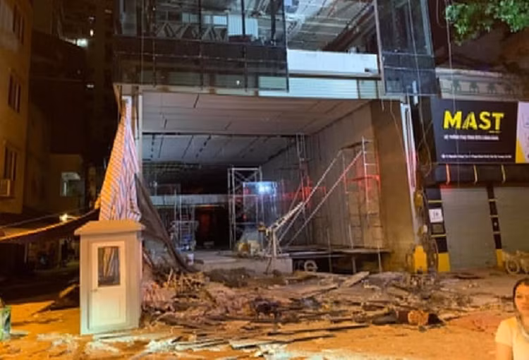 Khoi to vu sap gian cau khien 4 nguoi tu vong tren pho Nguyen Cong Tru