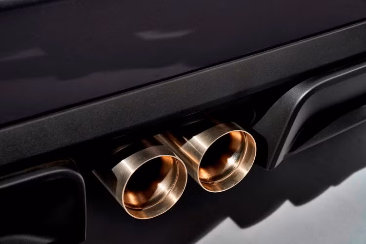 Tuy nhiên cũng chính vì những chi tiết này mà JCW GP trở nên hấp dẫn đối với những người đam mê.