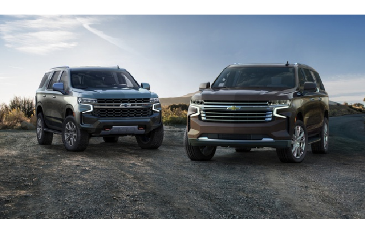 Chevrolet Tahoe 2020 – 50.295 USD. Là mẫu xe bán tốt nhất phân khúc, Chevrolet Tahoe cùng họ hàng cỡ lớn Suburban (tới 9 chỗ ngồi) luôn là lựa chọn hàng đầu của khách hàng tìm kiếm mẫu xe rộng rãi. Tahoe và Suburban được thiết kế lại toàn bộ, rộng hơn và sử dụng hệ thống treo sau độc lập mới.