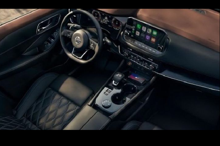 Sức mạnh của Nissan X-Trail 2021 đến từ một loạt động cơ xăng và dầu diesel có nguồn gốc từ Renault (tất nhiên chỉ có động cơ xăng là có cả ở Mỹ và châu Âu). Khả năng cao Nissan sẽ loại bỏ đơn vị 2.5L 170 mã lực của phiên bản hiện tại để thay bằng máy 2.5 lít mới hơn từ Altima, với công suất 188 mã lực.