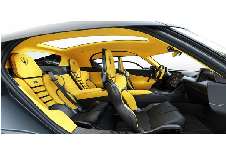 Gemera là siêu xe đầu tiên của Koenigsegg sử dụng hệ dẫn động bốn bánh, nó cũng được trang bị hệ thống lái tất cả các bánh vectơ mô-men xoắn. Một mô-tơ điện 395 mã lực bố trí ở trục khuỷu cung cấp sức mạnh cho hai bánh trước và hai mô-tơ điện còn lại cung cấp cho mỗi bánh sau.