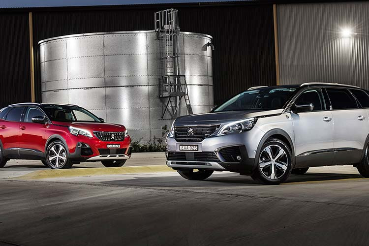 Có thể nói, Peugeot 5008 Allure Plus và 300 Allure Plus 2020 là lựa chọn khá hấp dẫn vì giá rẻ hơn đáng kể mà không bị cắt quá nhiều trang bị. Bộ đôi này hiện vẫn chưa có thông tin sẽ về Việt Nam trong năm 2020.