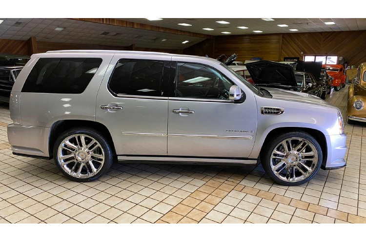 Sắp tới, “gã khổng lồ” máy siêu nạp này sẽ được mang đấu giá tại Arizona Mỹ vào ngày 17/01 sắp tới.