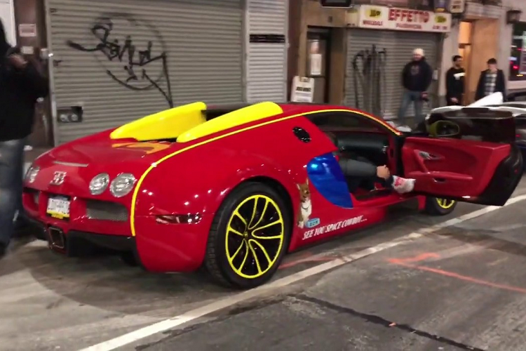 Lil Uzi Vert được biết đến với rất nhiều bản rap đình đám khác nhau, cũng như được biết đến là một người có gu trong việc phối những bộ quần áo mang đậm phong cách đường phố. Với phong cách âm nhạc cũng như ăn mặc hơi hướng tương lai, viễn tưởng, nhạc của Lil Uzi Vert đem lại cho người nghe một cảm giác mới lạ, khác biệt so với phần đông những ca sĩ hiện tại.