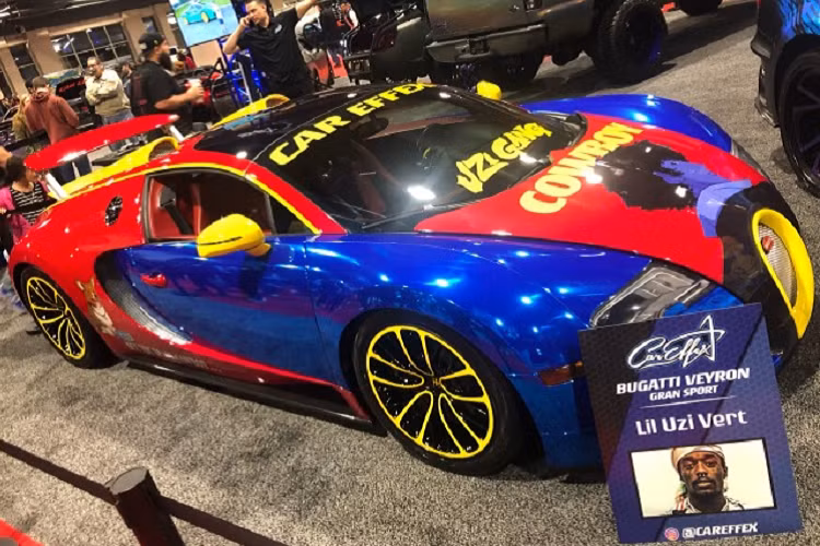 Nếu như phần đông những người khác trên toàn thế giới mua những chiếc siêu xe nhằm cho việc vận hành cũng như “nâng niu” chúng thì thông thường, đa số những người thuộc nền văn hóa đường phố Mỹ lại muốn làm cho chiếc xe của mình trở nên đặc biệt so với tất cả những chiếc xe khác. Đặc biệt là Rapper Lil Uzi Vert với chiếc siêu xe Bugatti Veyron.