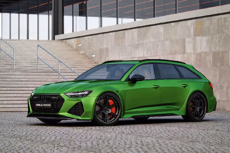  Audi RS6 Avant 2020 mới là mẫu xe wagon hiệu suất cao mà Audi vừa cho ra mắt vào tháng 8 năm ngoái và đã được dự kiến trình làng tại triển lãm Frankfurt Motor Show “hụt” năm nay. Audi RS6 Avant được trang bị động cơ V8 4.0L tăng áp kép, sản sinh công suất 592 mã lực và mô-men xoắn cực đại 800 Nm. Với một chiếc wagon hạng sang, đây đã là một con số khá ấn tượng.