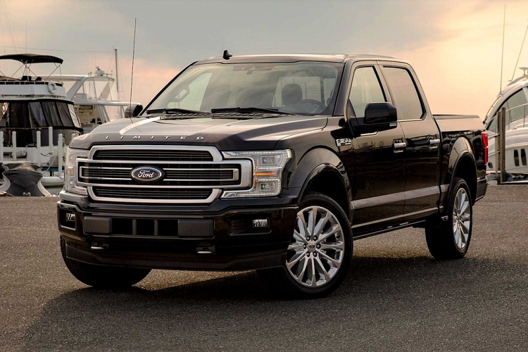 Mẫu bán tải nhanh nhất thế giới đầu tiên là Ford F-150 Limited 2019. Xe có thể tăng tốc 0-100 km/h trong vòng 5 giây: Ford dường như luôn muốn phá vỡ các giới hạn của những chiếc F-150, phiên bản F-150 Limited 2019 được nâng cấp lên động cơ V6 3.5L cho công suất tối đa 450 mã lực. Khó khăn duy nhất để sở hữu mẫu xe này là chi phí đắt đỏ, bù lại F-150 Limited 2019 cho hiệu suất hoạt động tốt trên đường trường lẫn off-road nhẹ.