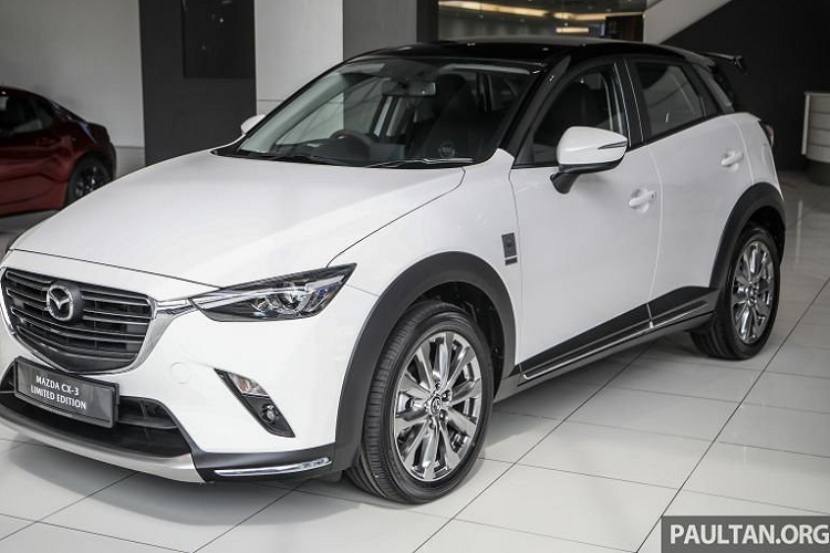 Nhân dịp kỷ niệm 100 năm thành lập thương hiệu, Mazda CX-3 Limited Edition mới bản đặc biệt đã được giới thiệu nhằm ăn mừng cột mốc quan trọng này. Được biết, mẫu xe hơi mới mang ý nghĩa trọng đại đã được đưa đến Malaysia kèm theo loạt phụ kiện ngoại thất, nội thất, âm thanh và thậm chí là cả khung gầm tinh chỉnh cực kỳ hấp dẫn.