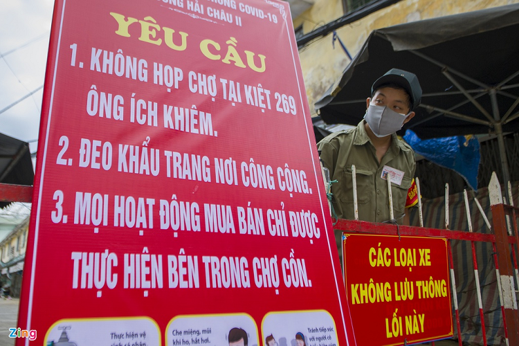 Theo UBND TP Đà Nẵng, việc phát hành thẻ vào chợ sẽ hạn chế người dân tụ tập đông người, góp phần ngăn chặn lây nhiễm chéo Covid-19 ở cộng đồng.