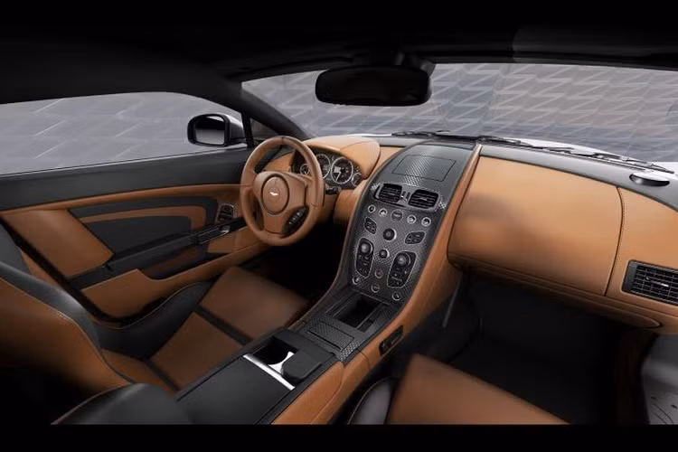 Theo kế hoạch, bộ đôi này sẽ được giới thiệu chi tiết vào Tháng 5 tới, sau đó là kế hoạch sản xuất bắt đầu từ Qúy IV năm nay. Đặc biệt, theo nguồn thông tin hiện tại, khách hàng “bắt buộc” phảu mua theo cặp, thay vì riêng lẻ từng chiếc xe.