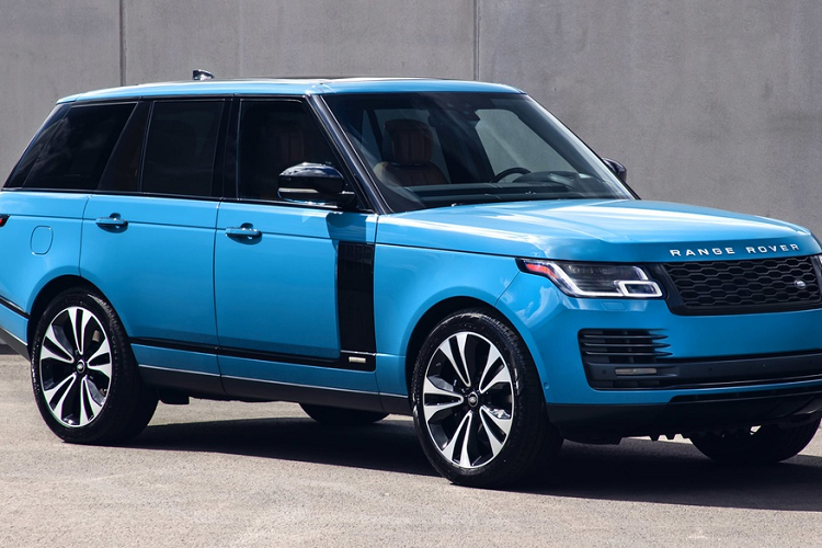 Land Rover vẫn chưa công bố chi tiết giá xe Range Rover Fifty, ngày mở bán mẫu SUV phiên bản giới hạn này vẫn còn là ẩn số.