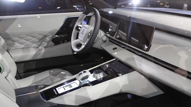 Ro ri anh thuc te cua Mitsubishi Outlander 2021 the he moi-Hinh-4